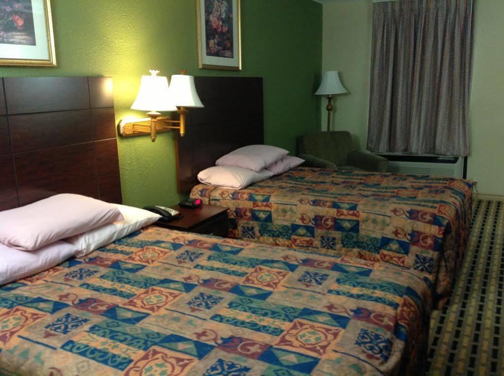 Express Inn ทอมบอล ภายนอก รูปภาพ